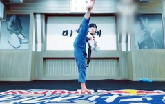 小姐姐跆拳道壁纸图片,壁纸中的运动风采