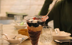 网红甜水铺,甜蜜邂逅，品味生活新风尚