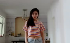 露腰小姐姐跳舞视频下载,露腰小姐姐舞蹈视频惊艳来袭！